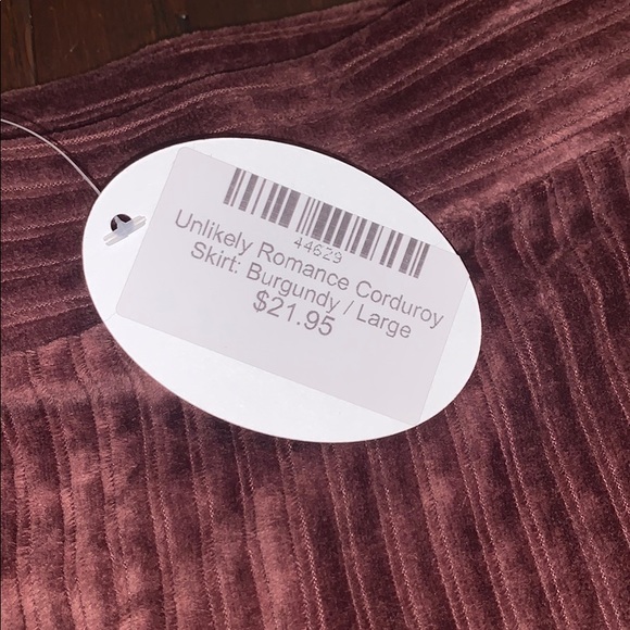 Corduroy Skirt: Burgundy/ Large - Picture 3 of 3